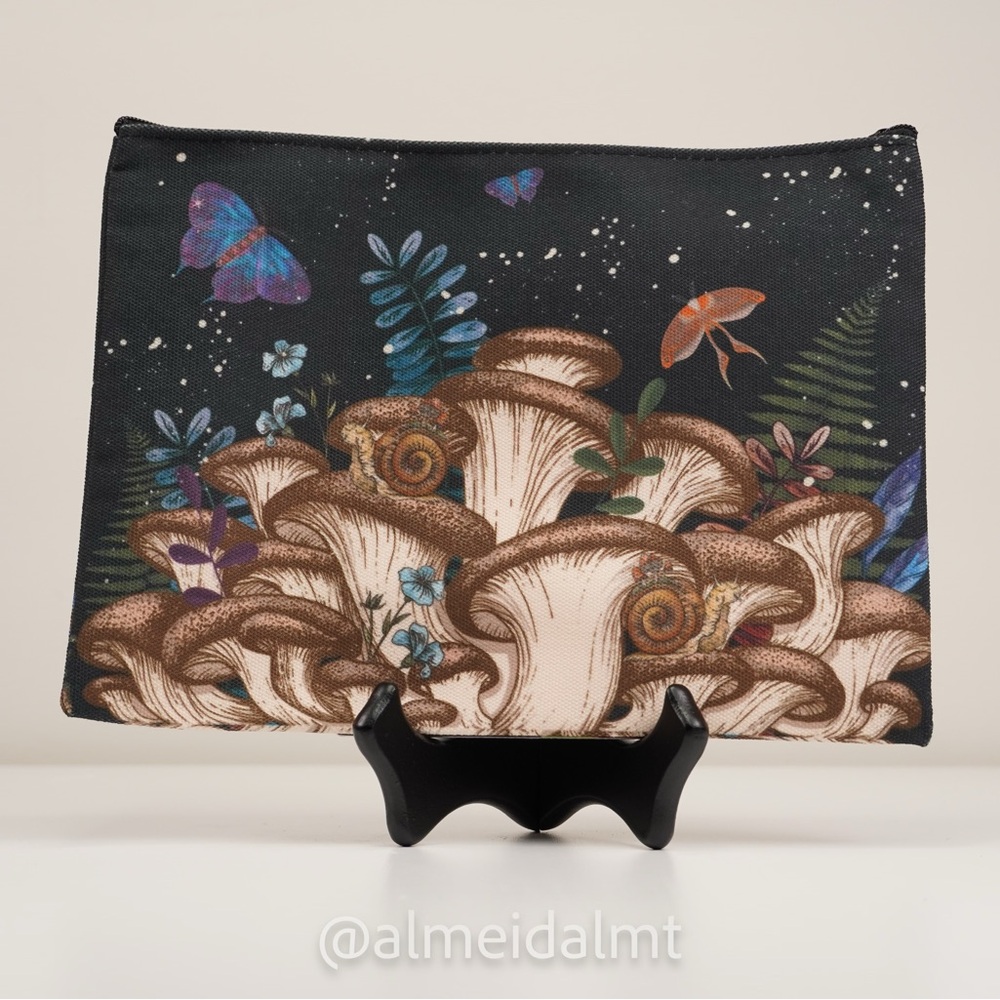 Snails Mushroom Cosmetic Bag